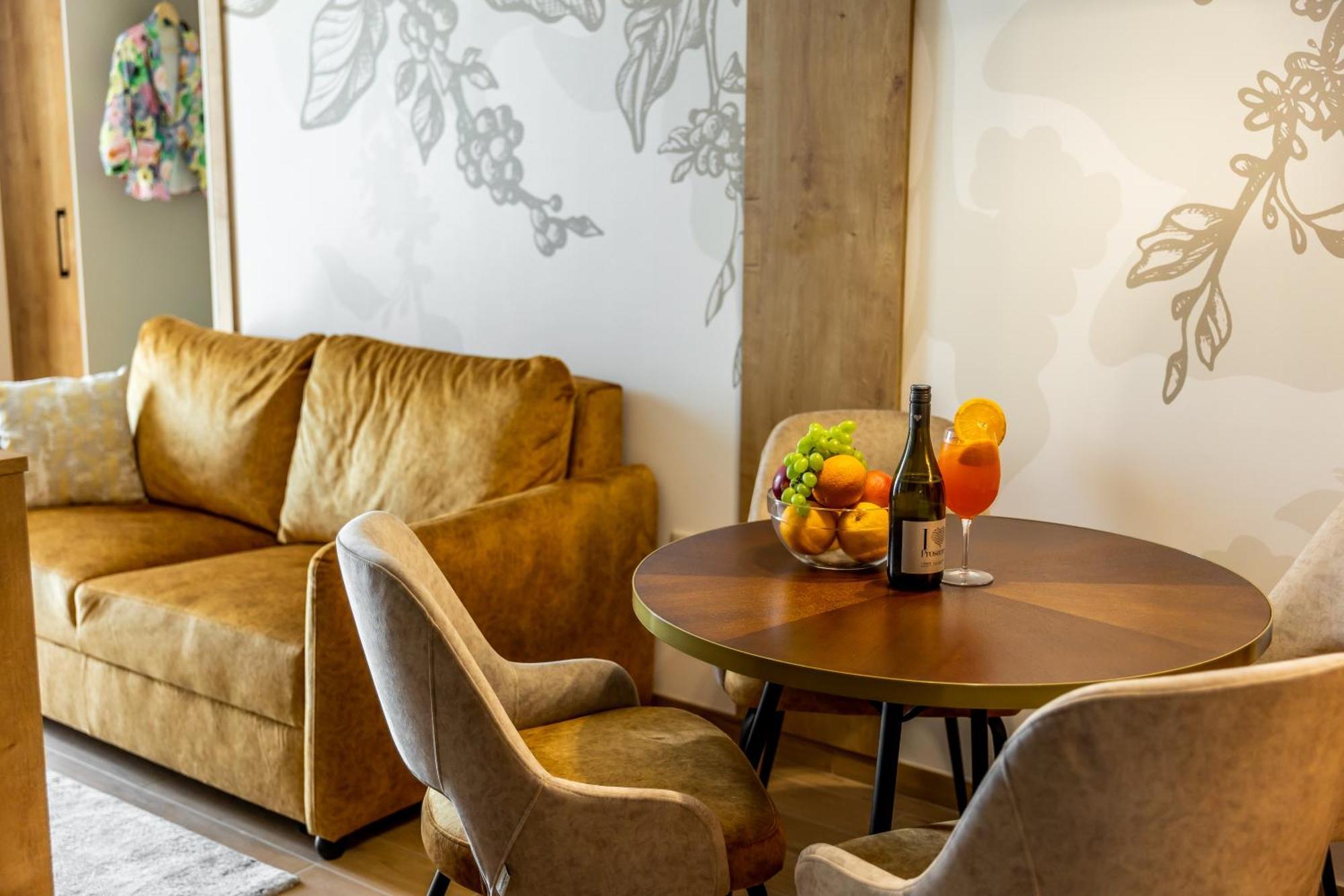 Mokka House Panzio 4* Mişcolţ